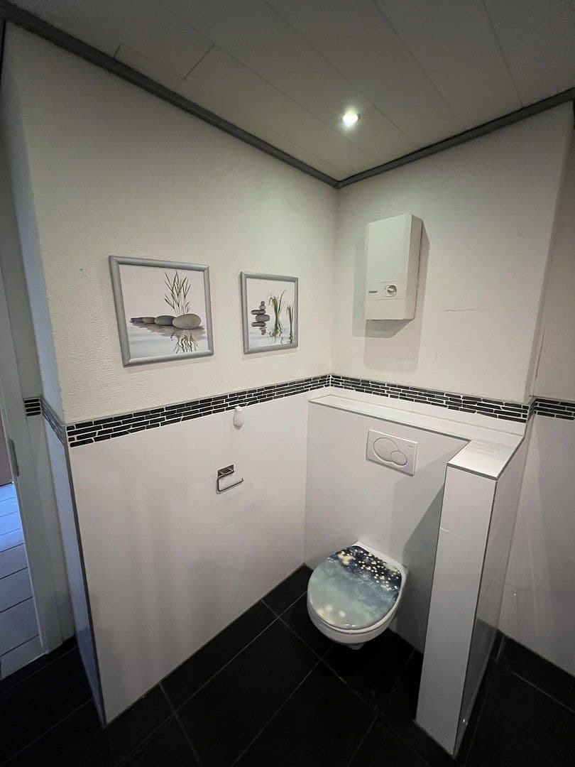 Prenájom bytu 4-izbový 135 m², Rodgau, Hesensko Prenájom bytu 4-izbový 135 m², Rodgau, Hesensko