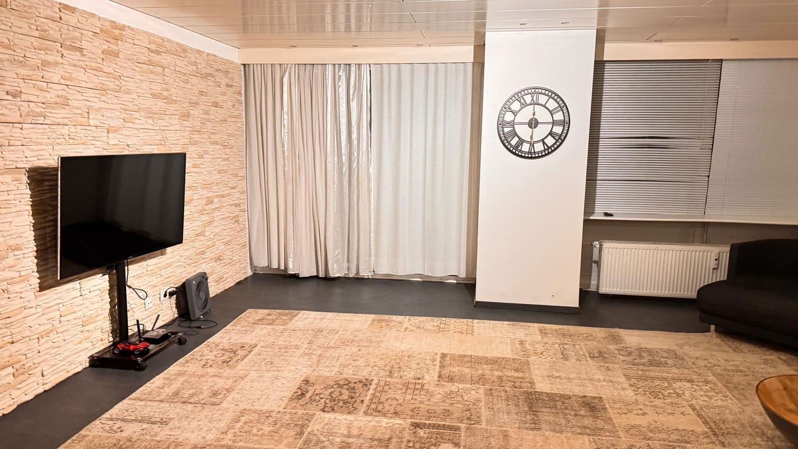 Prenájom bytu 4-izbový 135 m², Rodgau, Hesensko Prenájom bytu 4-izbový 135 m², Rodgau, Hesensko