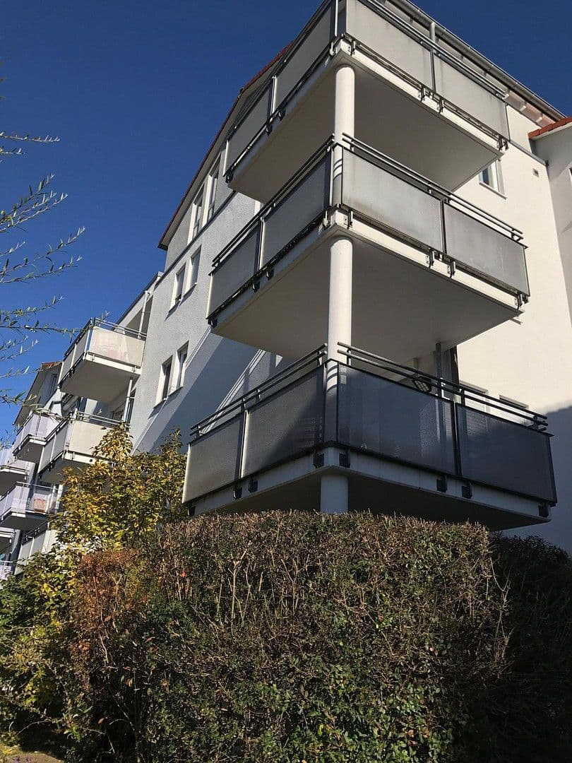 Prenájom bytu 2-izbový 54 m², Lindenweg 1, Grafenau, Bádensko-Wurttembersko Prenájom bytu 2-izbový 54 m², Lindenweg 1, Grafenau, Bádensko-Wurttembersko