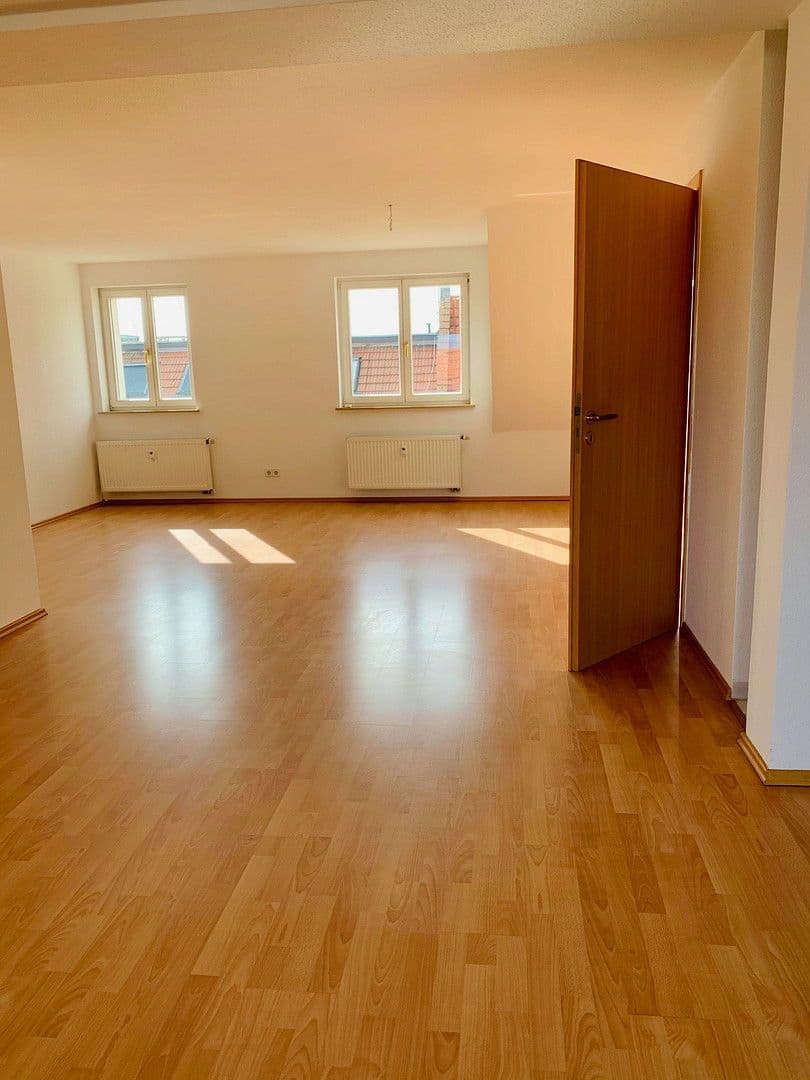 Prenájom bytu 2-izbový 72 m², Raimundstrasse 6, Leipzig Lindenau, Sasko Prenájom bytu 2-izbový 72 m², Raimundstrasse 6, Leipzig Lindenau, Sasko