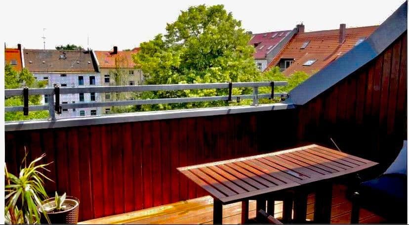 Prenájom bytu 2-izbový 72 m², Raimundstrasse 6, Leipzig Lindenau, Sasko Prenájom bytu 2-izbový 72 m², Raimundstrasse 6, Leipzig Lindenau, Sasko