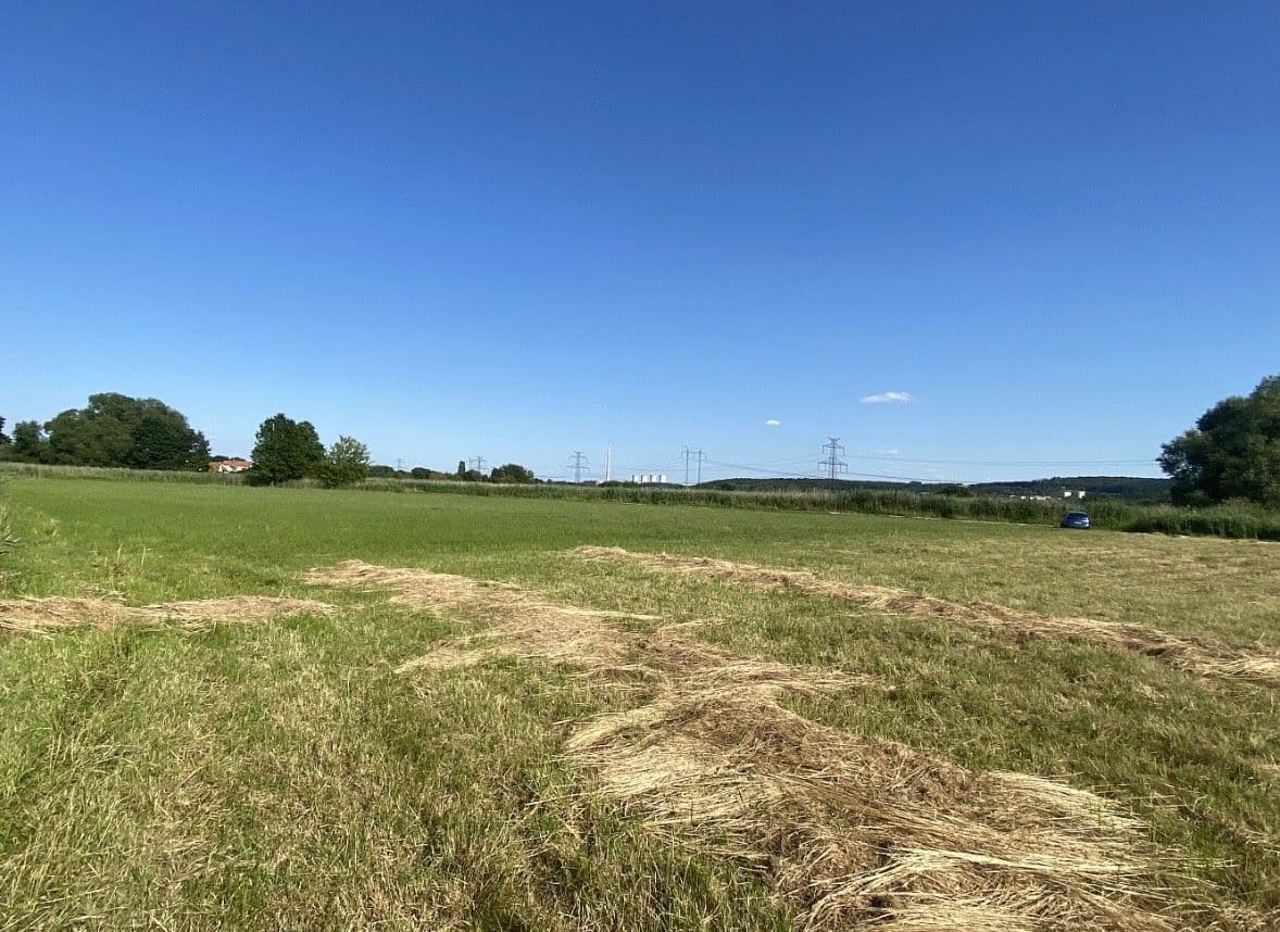 Predaj rekreačného objektu 6.990 m², pozemek 6.990 m², Labské Chrčice, Pardubický kraj Predaj rekreačného objektu 6.990 m², pozemek 6.990 m², Labské Chrčice, Pardubický kraj