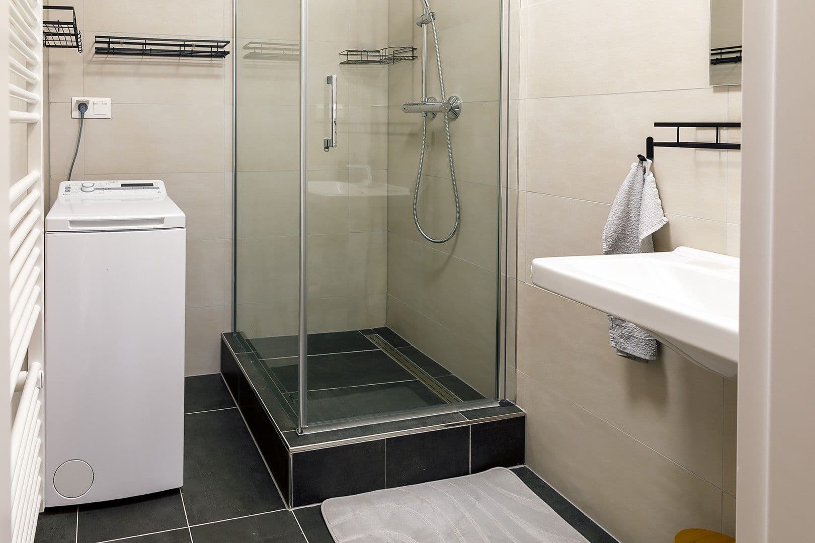 Prenájom bytu 2-izbový 63 m², Jilemnického, Stupava, Bratislavský kraj Prenájom bytu 2-izbový 63 m², Jilemnického, Stupava, Bratislavský kraj