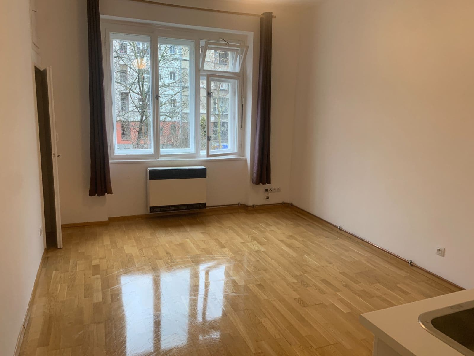 Prenájom bytu 1-izbový 23 m², Vršovická, Praha, Praha Prenájom bytu 1-izbový 23 m², Vršovická, Praha, Praha