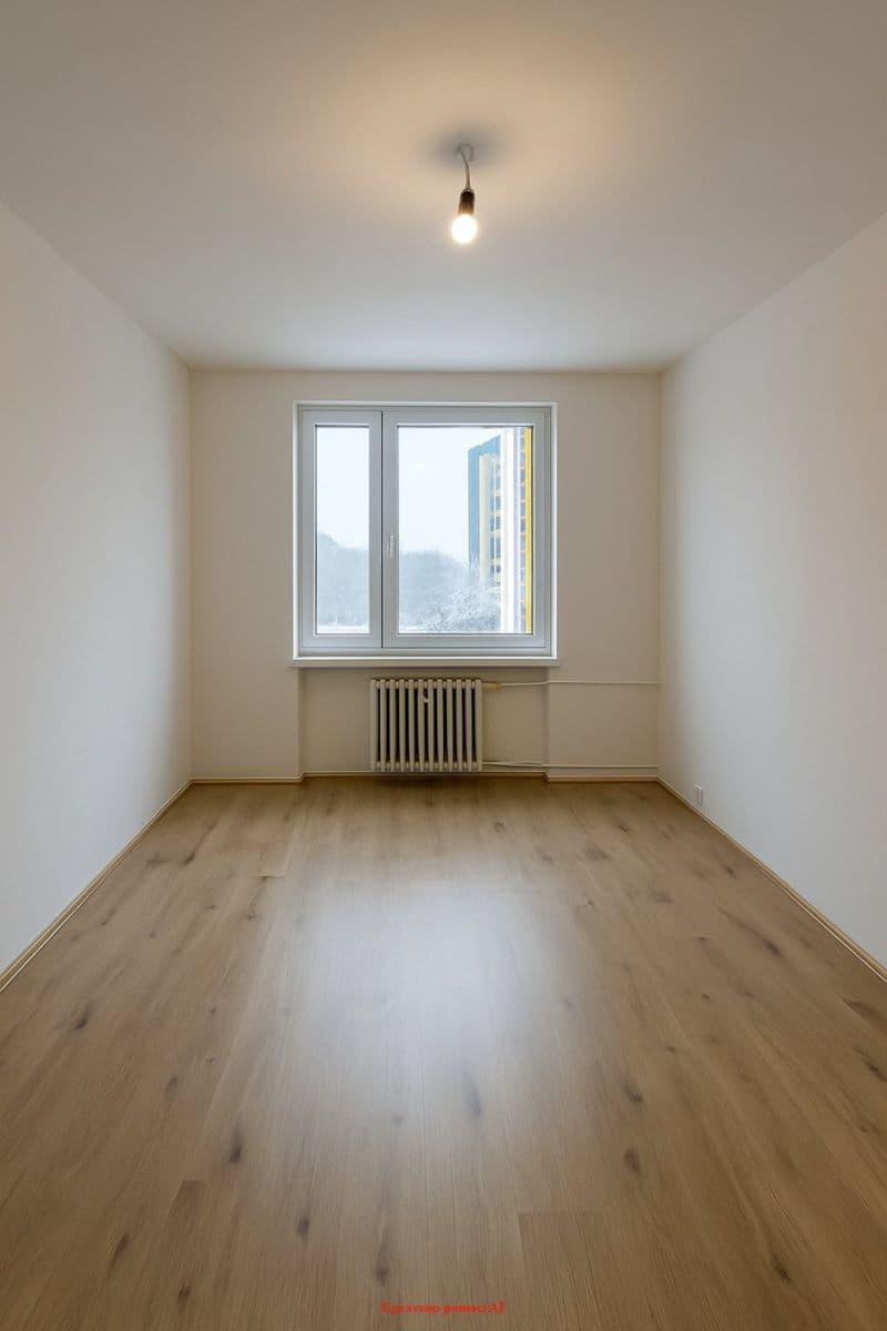 Prenájom bytu 4-izbový 88 m², Ke Studánce, Orlová, Moravskoslezský kraj Prenájom bytu 4-izbový 88 m², Ke Studánce, Orlová, Moravskoslezský kraj