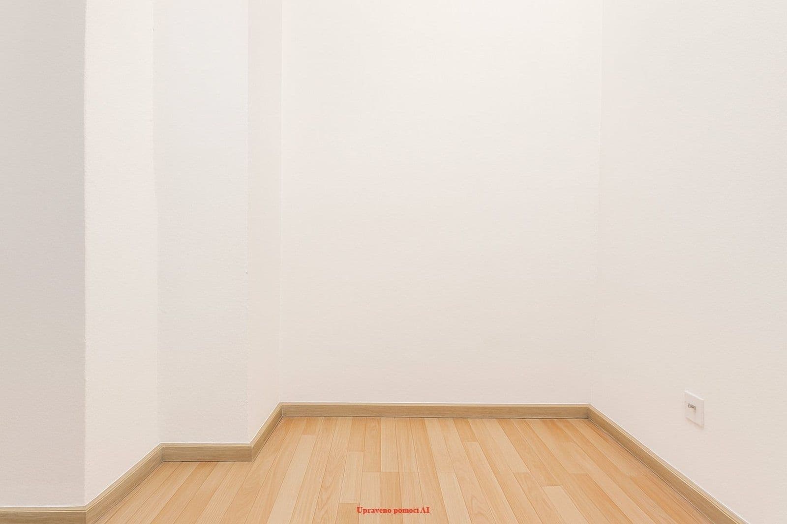 Prenájom bytu 3-izbový 76 m², Vardasova, Havířov, Moravskoslezský kraj Prenájom bytu 3-izbový 76 m², Vardasova, Havířov, Moravskoslezský kraj