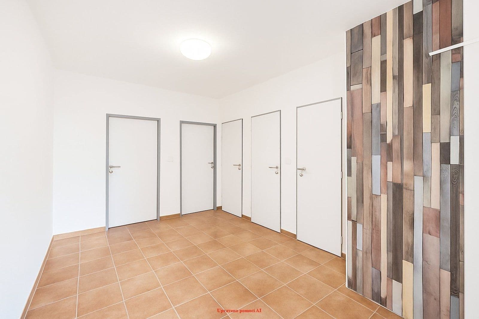 Prenájom bytu 3-izbový 76 m², Vardasova, Havířov, Moravskoslezský kraj Prenájom bytu 3-izbový 76 m², Vardasova, Havířov, Moravskoslezský kraj