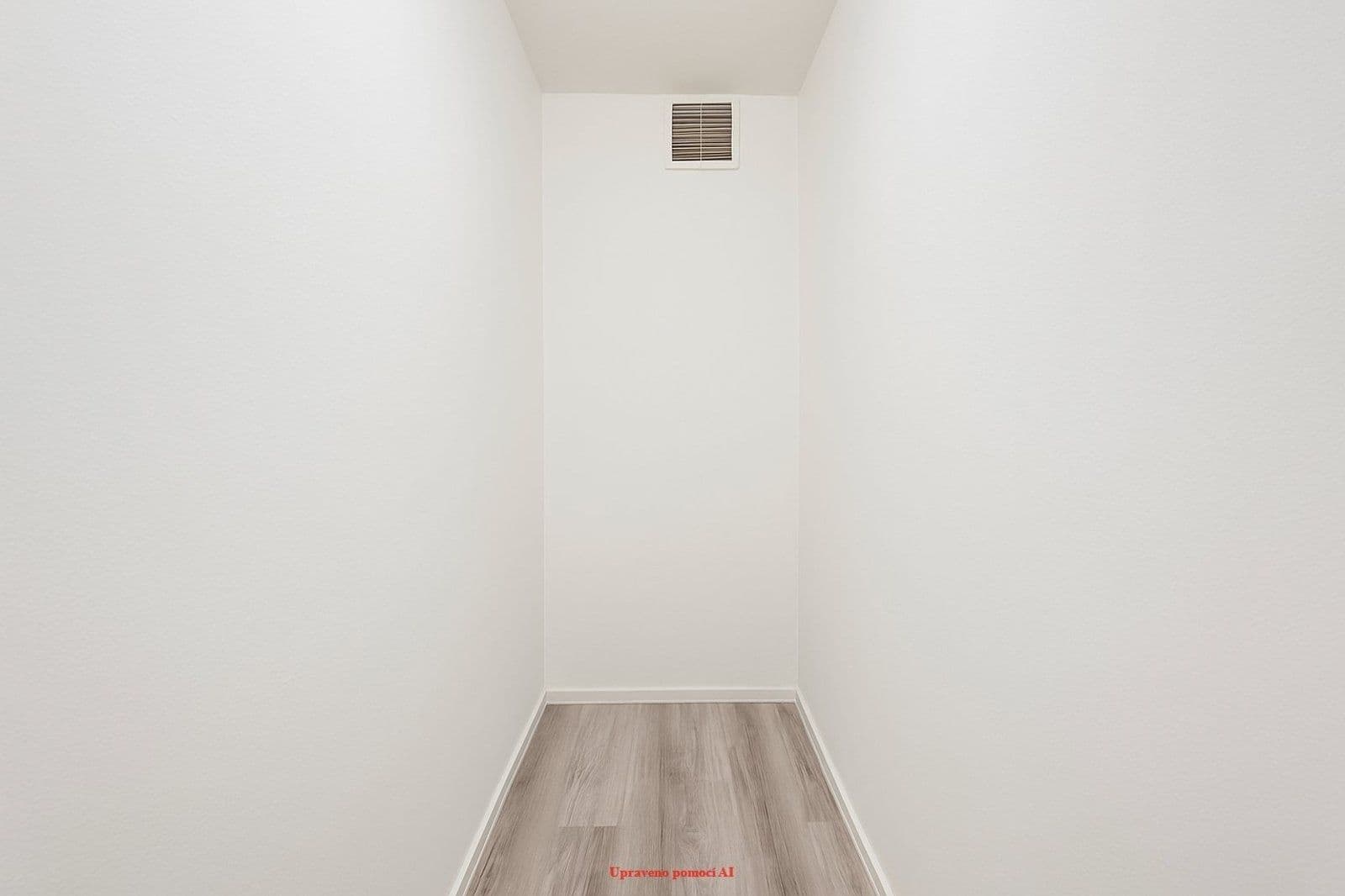 Prenájom bytu 3-izbový 76 m², Vardasova, Havířov, Moravskoslezský kraj Prenájom bytu 3-izbový 76 m², Vardasova, Havířov, Moravskoslezský kraj