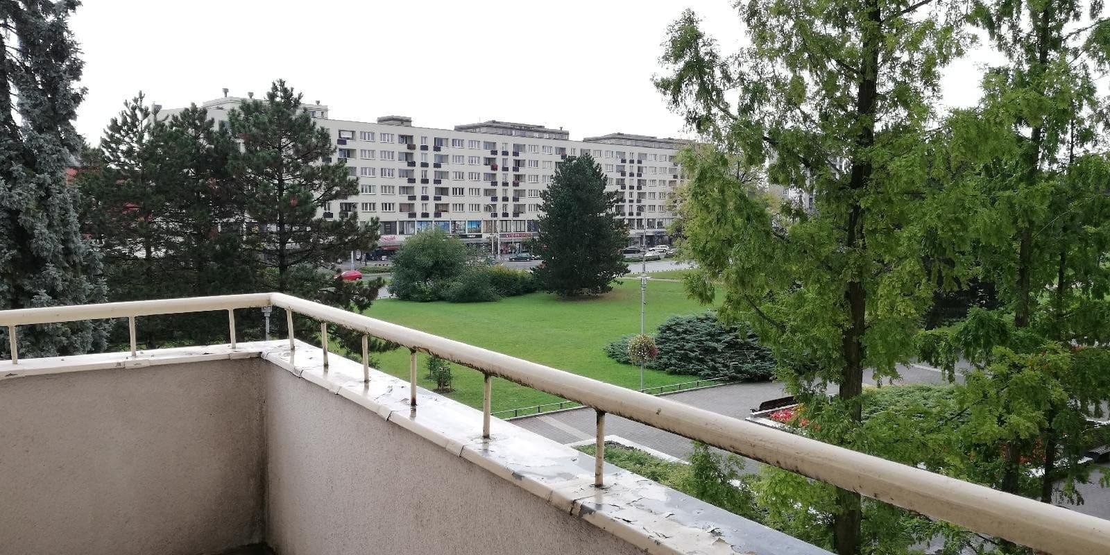 Prenájom bytu 2-izbový 50 m², nám. Republiky, Havířov, Moravskoslezský kraj Prenájom bytu 2-izbový 50 m², nám. Republiky, Havířov, Moravskoslezský kraj