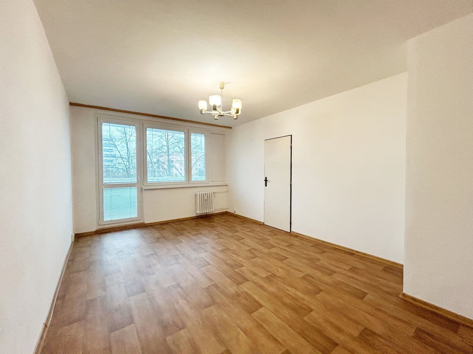 Prenájom bytu 4-izbový 89 m², Doležalova, Praha, Praha Prenájom bytu 4-izbový 89 m², Doležalova, Praha, Praha