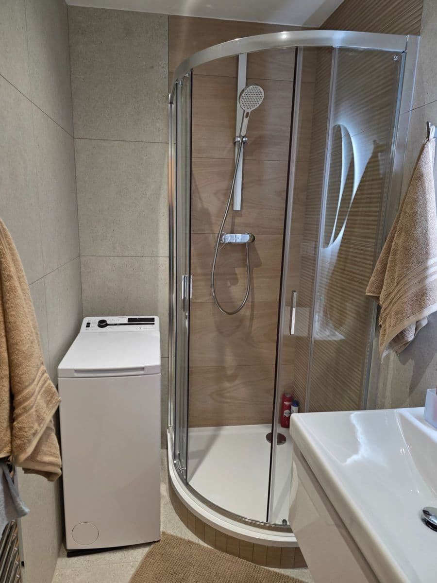 Prenájom bytu 2-izbový 48 m², Plickova, Praha, Praha Prenájom bytu 2-izbový 48 m², Plickova, Praha, Praha