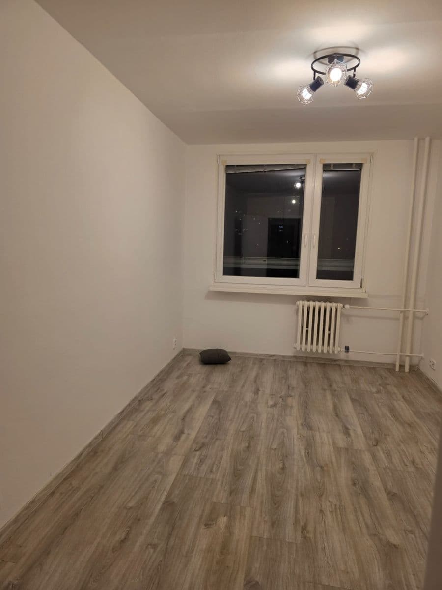 Prenájom bytu 2-izbový 48 m², Plickova, Praha, Praha Prenájom bytu 2-izbový 48 m², Plickova, Praha, Praha