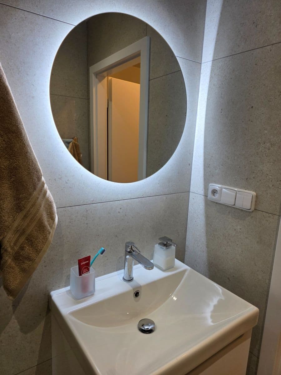 Prenájom bytu 2-izbový 48 m², Plickova, Praha, Praha Prenájom bytu 2-izbový 48 m², Plickova, Praha, Praha