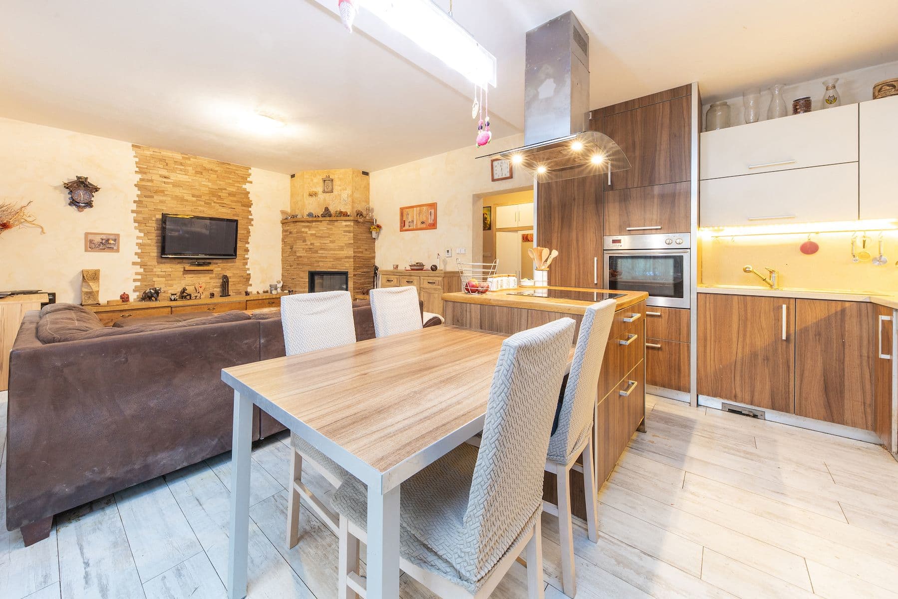 Predaj domu 215 m², pozemek 473 m², Křemelná, Křelov-Břuchotín, Olomoucký kraj Predaj domu 215 m², pozemek 473 m², Křemelná, Křelov-Břuchotín, Olomoucký kraj