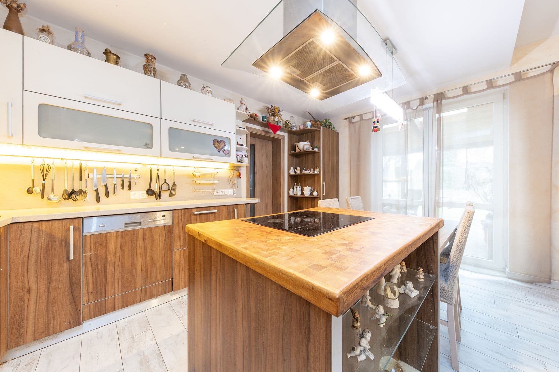 Predaj domu 215 m², pozemek 473 m², Křemelná, Křelov-Břuchotín, Olomoucký kraj Predaj domu 215 m², pozemek 473 m², Křemelná, Křelov-Břuchotín, Olomoucký kraj