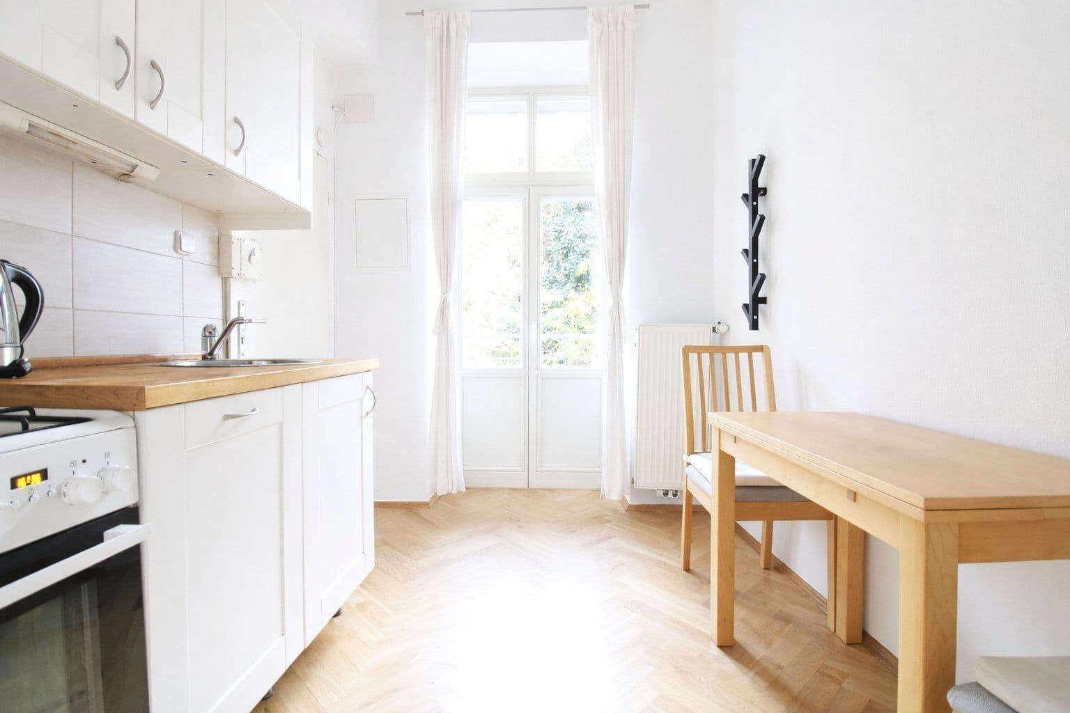 Prenájom bytu 1-izbový 33 m², Heřmanova, Praha, Praha Prenájom bytu 1-izbový 33 m², Heřmanova, Praha, Praha