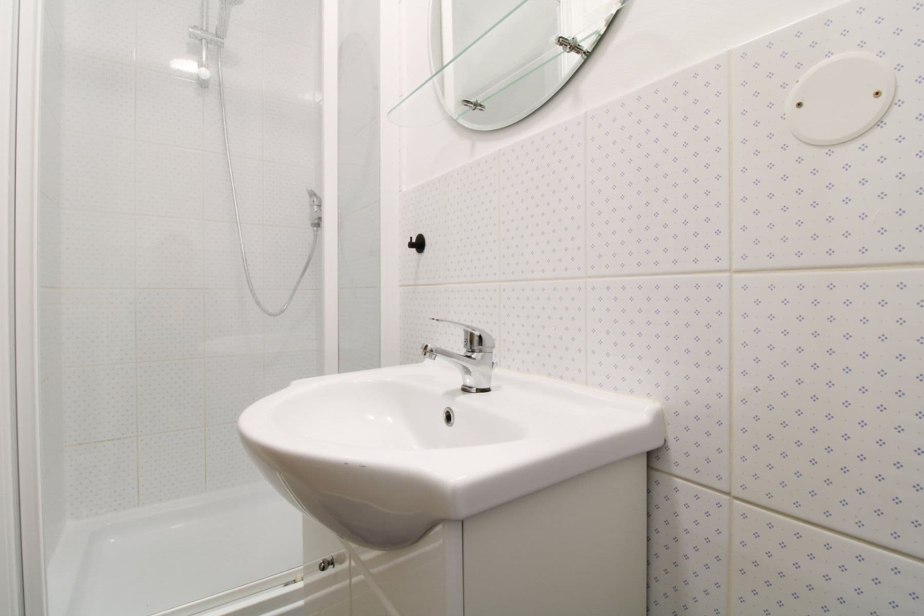 Prenájom bytu 1-izbový 33 m², Heřmanova, Praha, Praha Prenájom bytu 1-izbový 33 m², Heřmanova, Praha, Praha