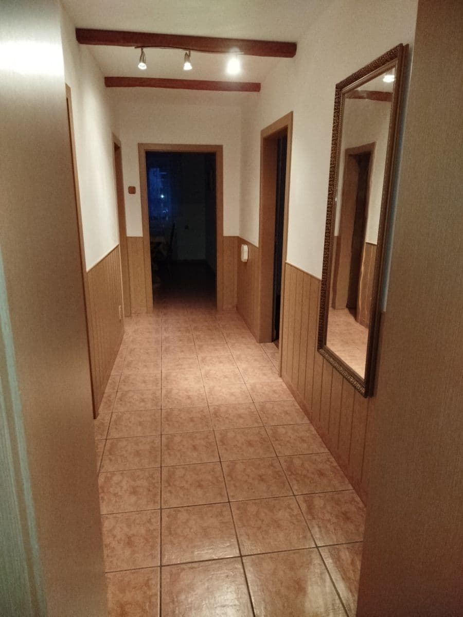 Prenájom bytu 3-izbový 85 m², Dlážděná, Dřísy, Středočeský kraj Prenájom bytu 3-izbový 85 m², Dlážděná, Dřísy, Středočeský kraj