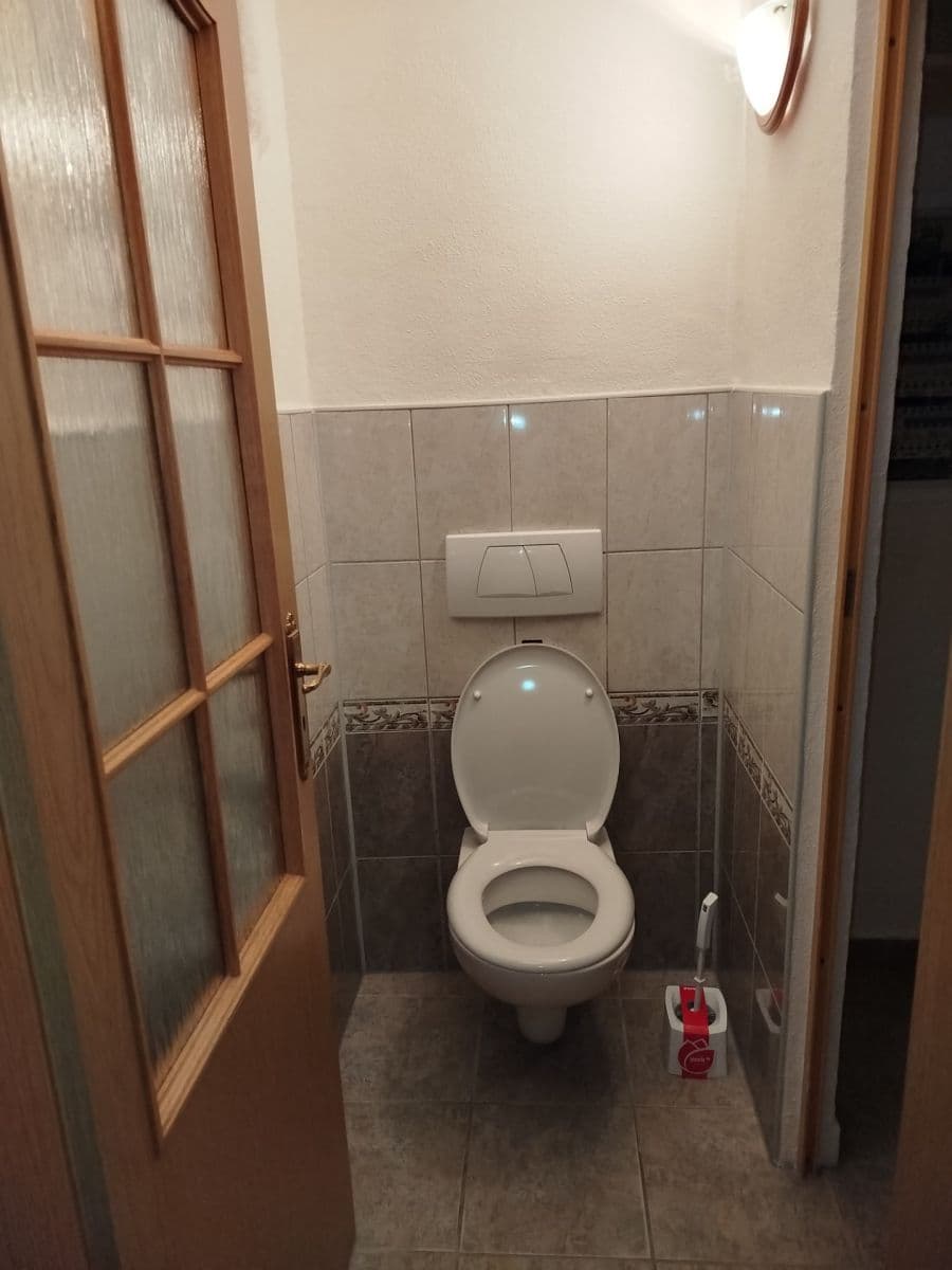 Prenájom bytu 3-izbový 85 m², Dlážděná, Dřísy, Středočeský kraj Prenájom bytu 3-izbový 85 m², Dlážděná, Dřísy, Středočeský kraj