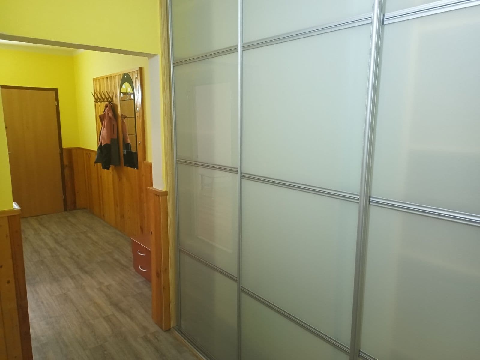 Prenájom bytu 3-izbový 80 m², Na Lani, Nový Jičín, Moravskoslezský kraj Prenájom bytu 3-izbový 80 m², Na Lani, Nový Jičín, Moravskoslezský kraj