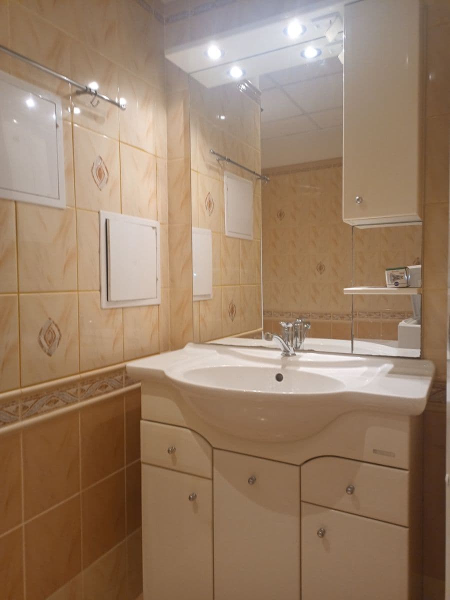 Prenájom bytu 3-izbový 80 m², Na Lani, Nový Jičín, Moravskoslezský kraj Prenájom bytu 3-izbový 80 m², Na Lani, Nový Jičín, Moravskoslezský kraj