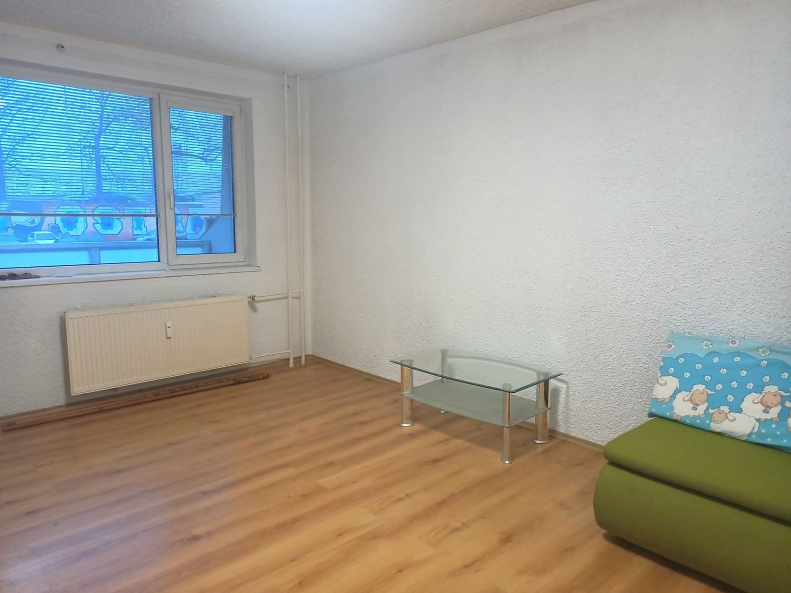 Prenájom bytu 3-izbový 80 m², Na Lani, Nový Jičín, Moravskoslezský kraj Prenájom bytu 3-izbový 80 m², Na Lani, Nový Jičín, Moravskoslezský kraj