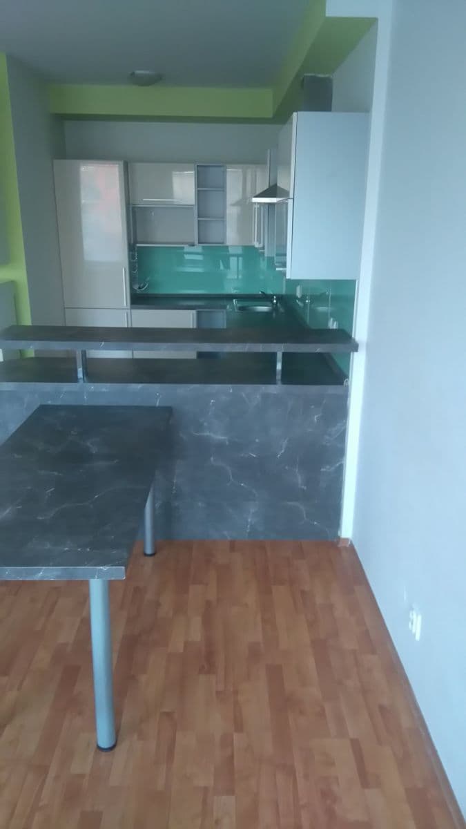 Predaj bytu 4-izbový 90 m², Přeučilova, Praha, Praha Predaj bytu 4-izbový 90 m², Přeučilova, Praha, Praha