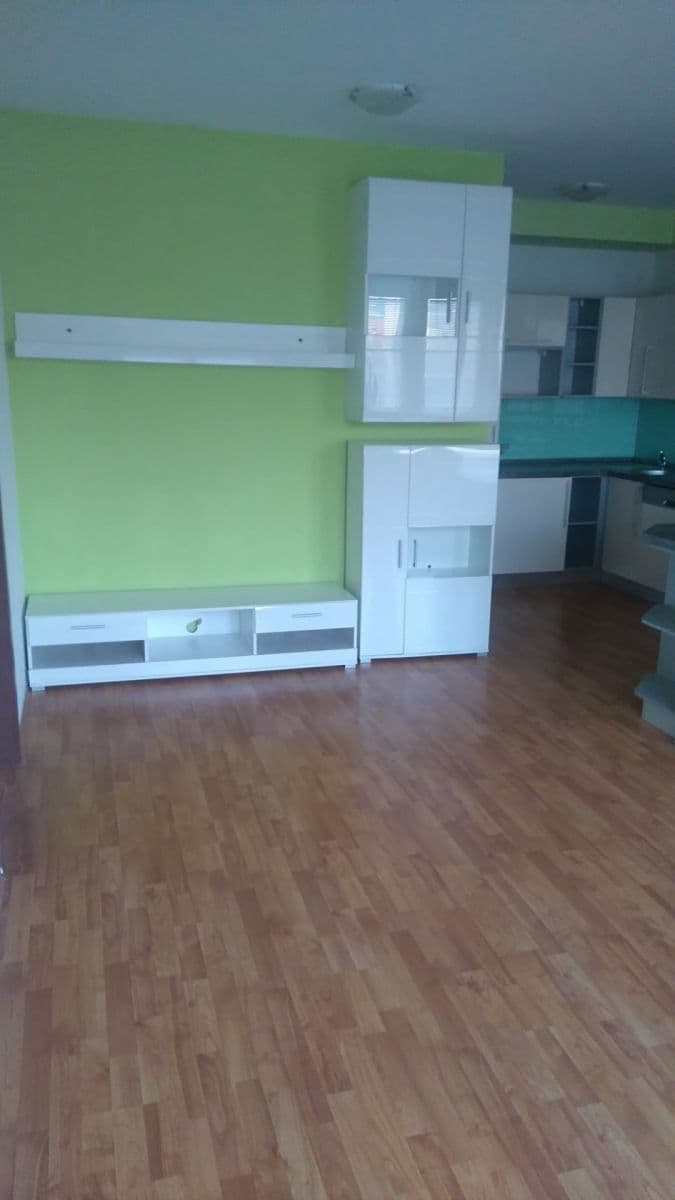 Predaj bytu 4-izbový 90 m², Přeučilova, Praha, Praha Predaj bytu 4-izbový 90 m², Přeučilova, Praha, Praha