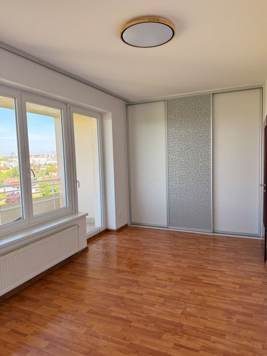 Predaj bytu 4-izbový 90 m², Přeučilova, Praha, Praha Predaj bytu 4-izbový 90 m², Přeučilova, Praha, Praha