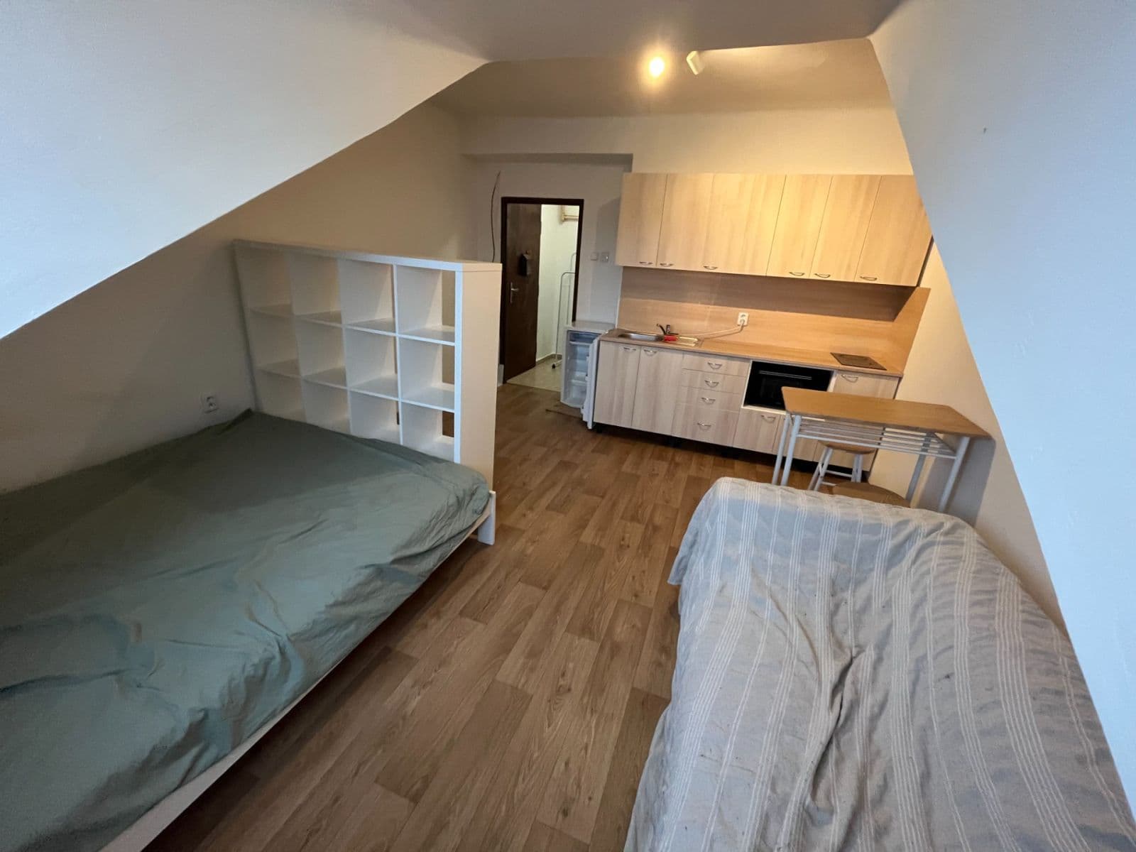 Prenájom bytu 1-izbový 26 m², U Pošty, Praha, Praha Prenájom bytu 1-izbový 26 m², U Pošty, Praha, Praha