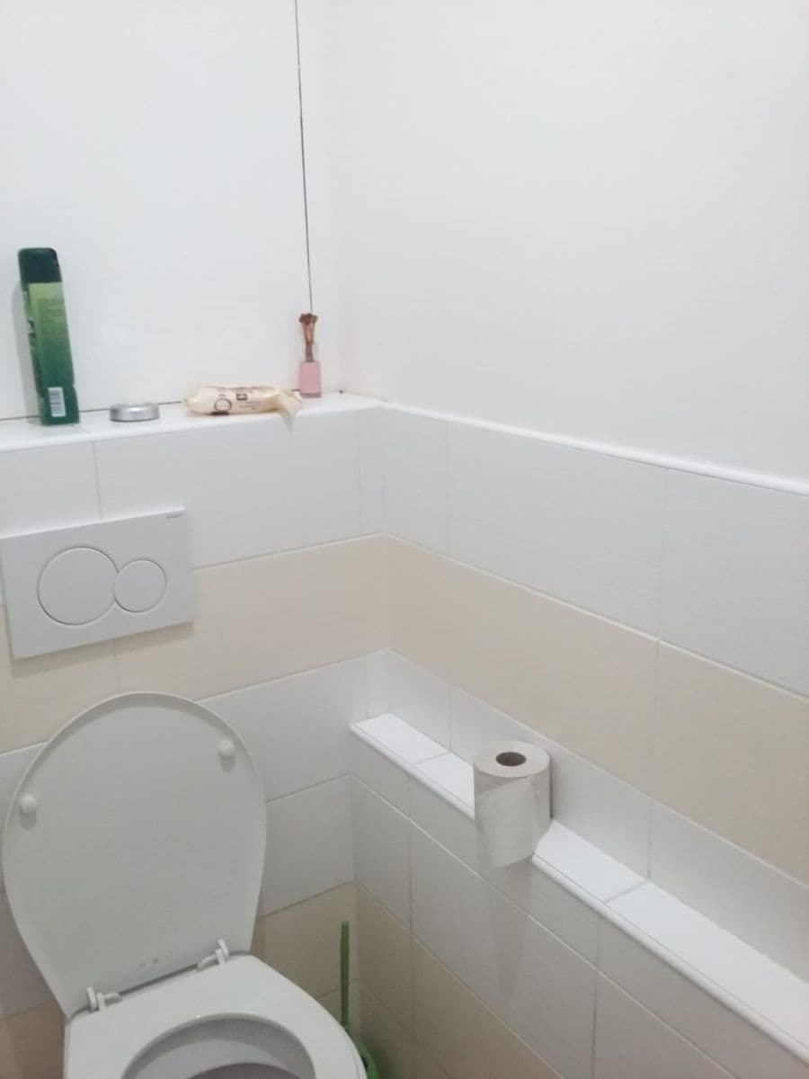 Predaj bytu 3-izbový 68 m², Jílovská, Praha, Praha Predaj bytu 3-izbový 68 m², Jílovská, Praha, Praha