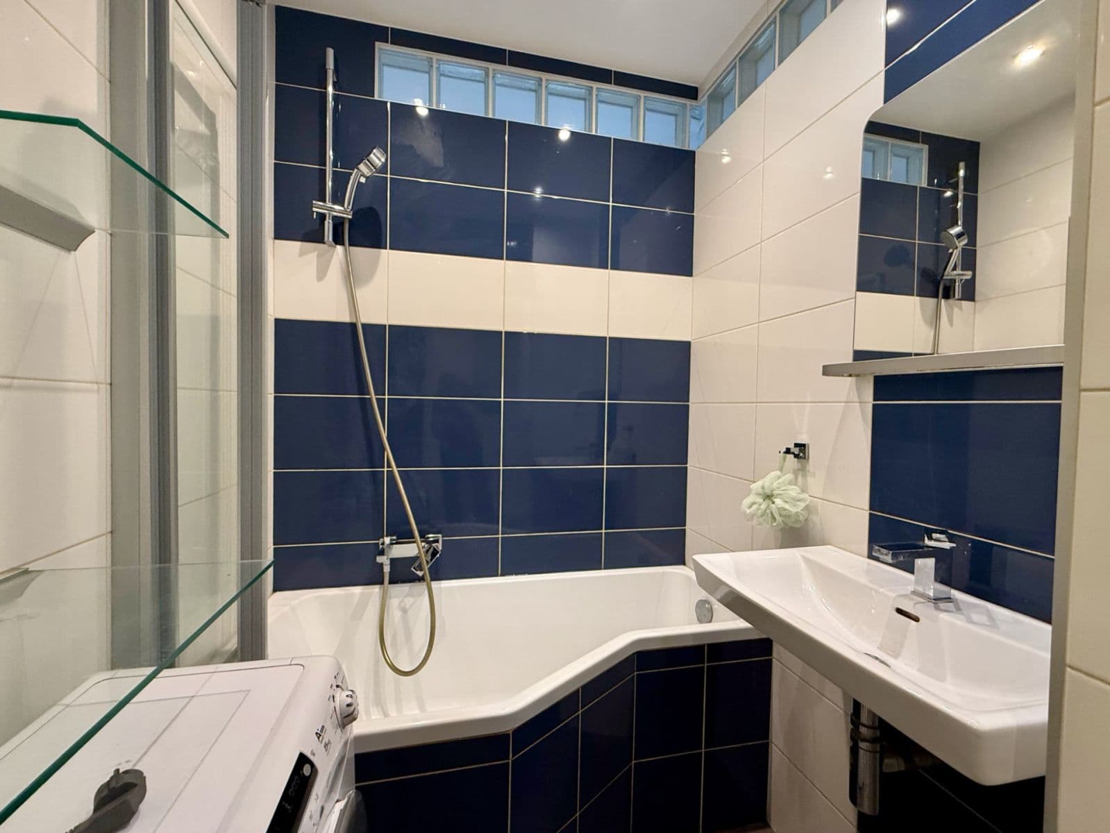 Prenájom bytu 2-izbový 48 m², Lehárova, Praha, Praha Prenájom bytu 2-izbový 48 m², Lehárova, Praha, Praha