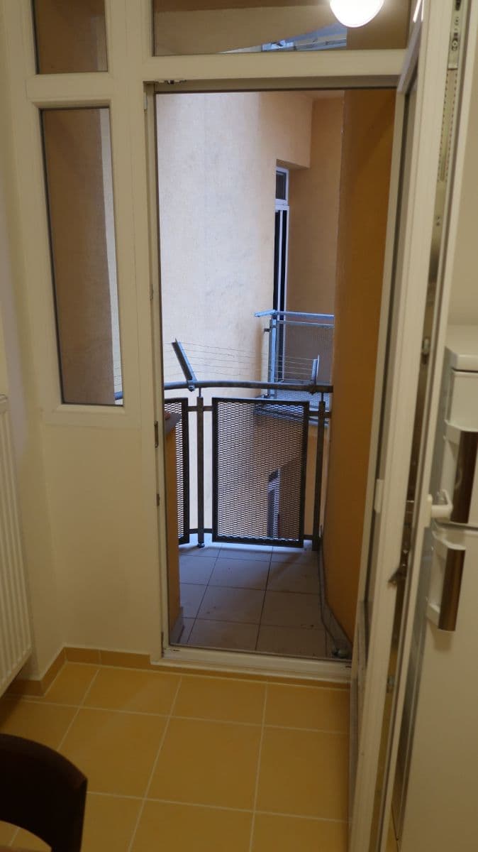 Prenájom bytu 2-izbový 70 m², bratří Čapků, Brno, Jihomoravský kraj Prenájom bytu 2-izbový 70 m², bratří Čapků, Brno, Jihomoravský kraj