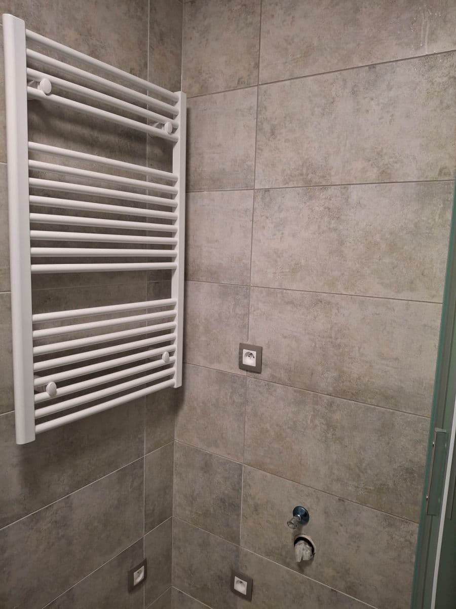 Prenájom bytu 2-izbový 41 m², V Zápolí, Praha, Praha Prenájom bytu 2-izbový 41 m², V Zápolí, Praha, Praha