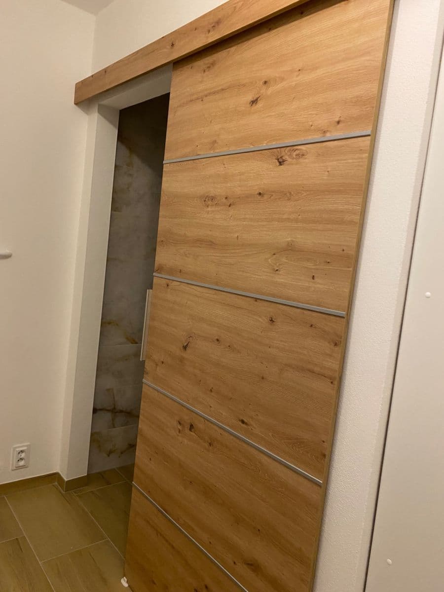 Prenájom bytu 2-izbový 58 m², Železničářská, Plzeň, Plzeňský kraj Prenájom bytu 2-izbový 58 m², Železničářská, Plzeň, Plzeňský kraj