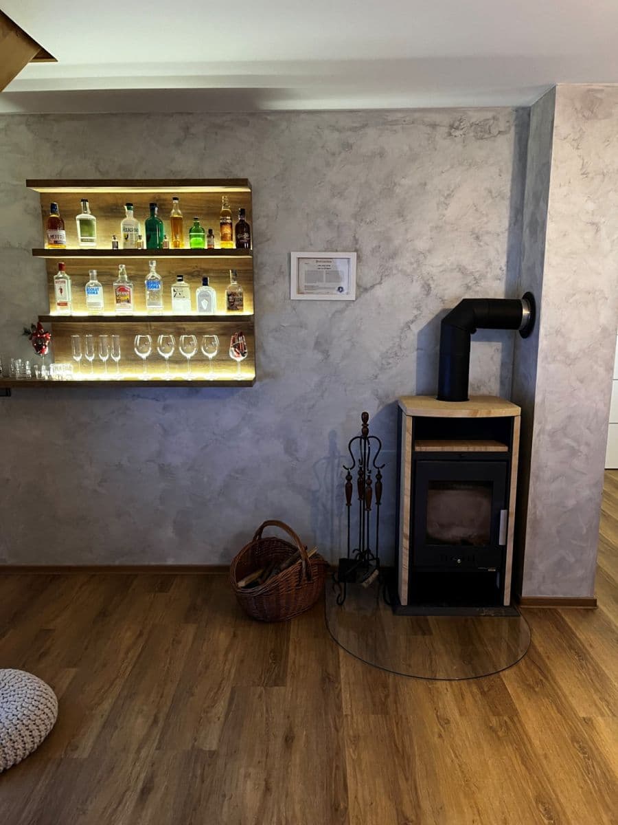 Predaj rekreačného objektu 83 m², pozemek 1.540 m², Dolní Podluží, Ústecký kraj Predaj rekreačného objektu 83 m², pozemek 1.540 m², Dolní Podluží, Ústecký kraj