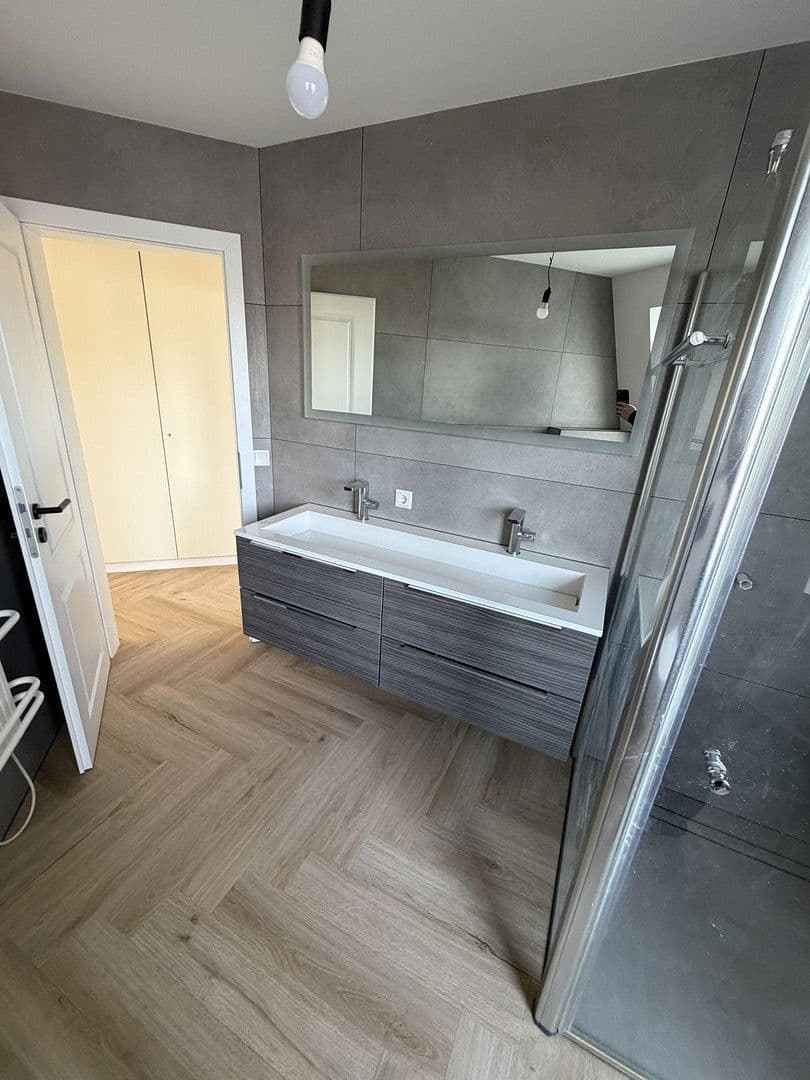 Predaj bytu 3-izbový 120 m², Lönsweg 21, Spenge, Severné Porýnie - Westfálsko Predaj bytu 3-izbový 120 m², Lönsweg 21, Spenge, Severné Porýnie - Westfálsko