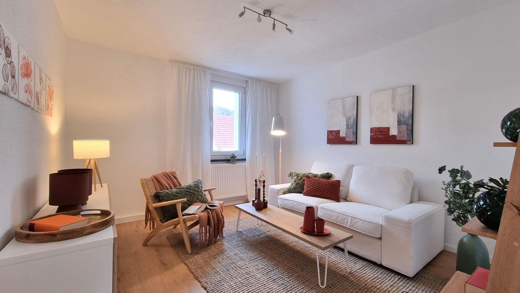 Prenájom bytu 4-izbový 64 m², Albstadt, Bádensko-Wurttembersko Prenájom bytu 4-izbový 64 m², Albstadt, Bádensko-Wurttembersko