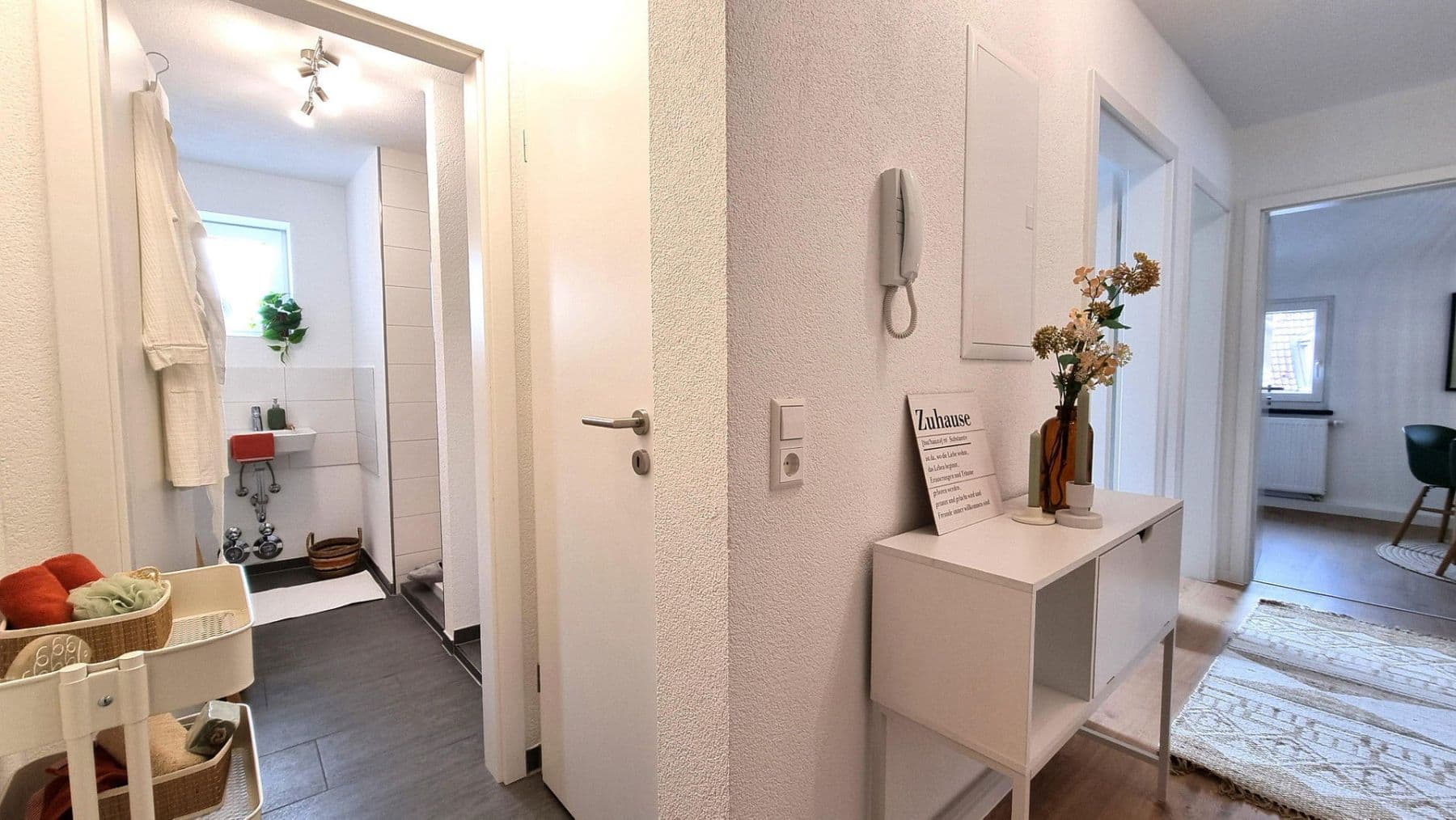 Prenájom bytu 4-izbový 64 m², Albstadt, Bádensko-Wurttembersko Prenájom bytu 4-izbový 64 m², Albstadt, Bádensko-Wurttembersko