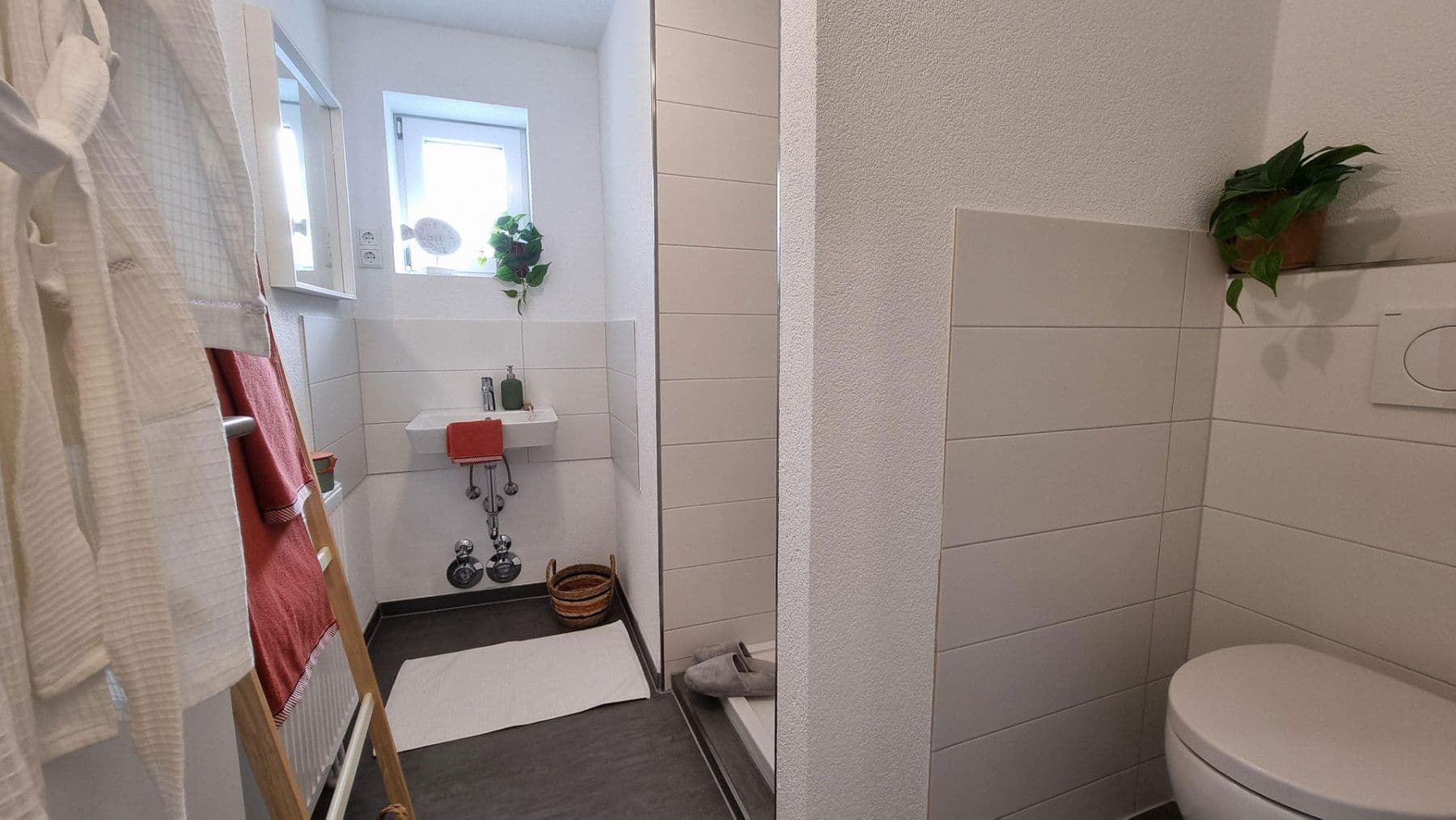 Prenájom bytu 4-izbový 64 m², Albstadt, Bádensko-Wurttembersko Prenájom bytu 4-izbový 64 m², Albstadt, Bádensko-Wurttembersko