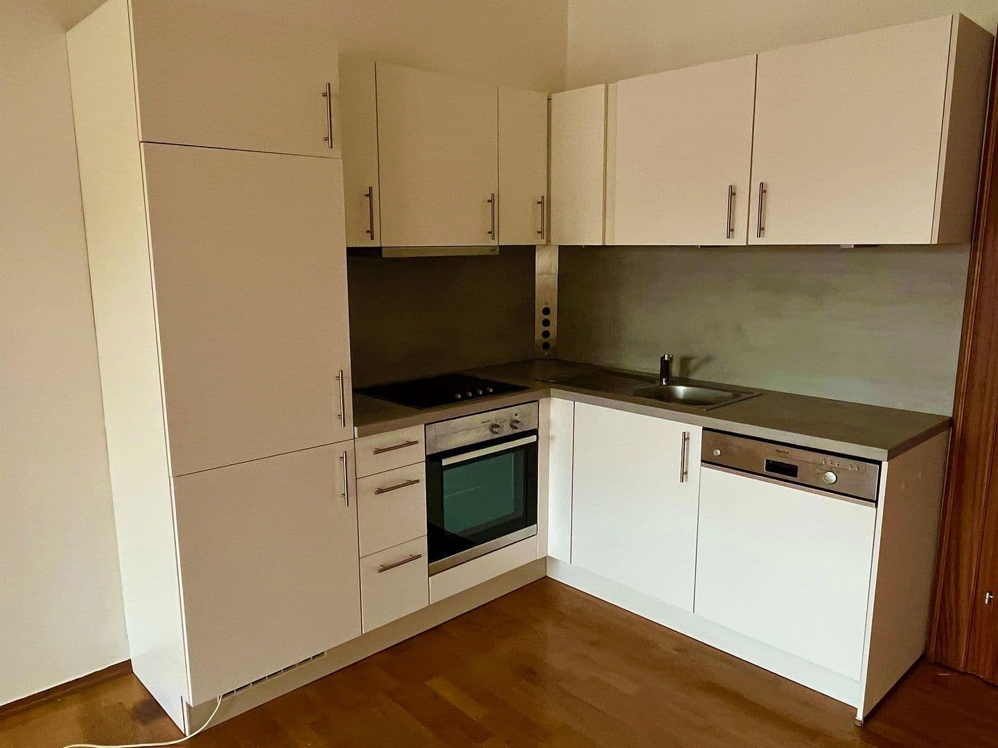 Prenájom bytu 4-izbový 100 m², Schärding, Horné Rakúsko Prenájom bytu 4-izbový 100 m², Schärding, Horné Rakúsko