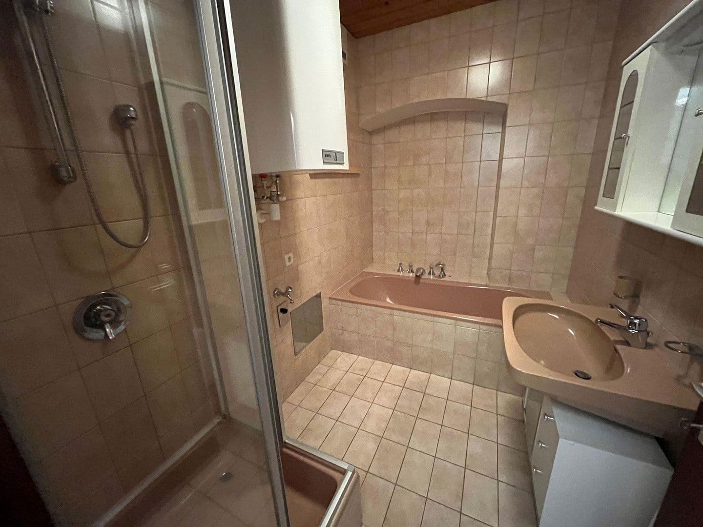 Prenájom bytu 4-izbový 100 m², Schärding, Horné Rakúsko Prenájom bytu 4-izbový 100 m², Schärding, Horné Rakúsko