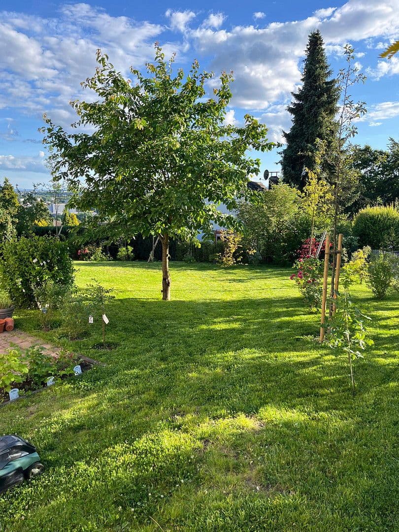 Predaj domu 155 m², pozemek 869 m², Kassel, Hesensko Predaj domu 155 m², pozemek 869 m², Kassel, Hesensko