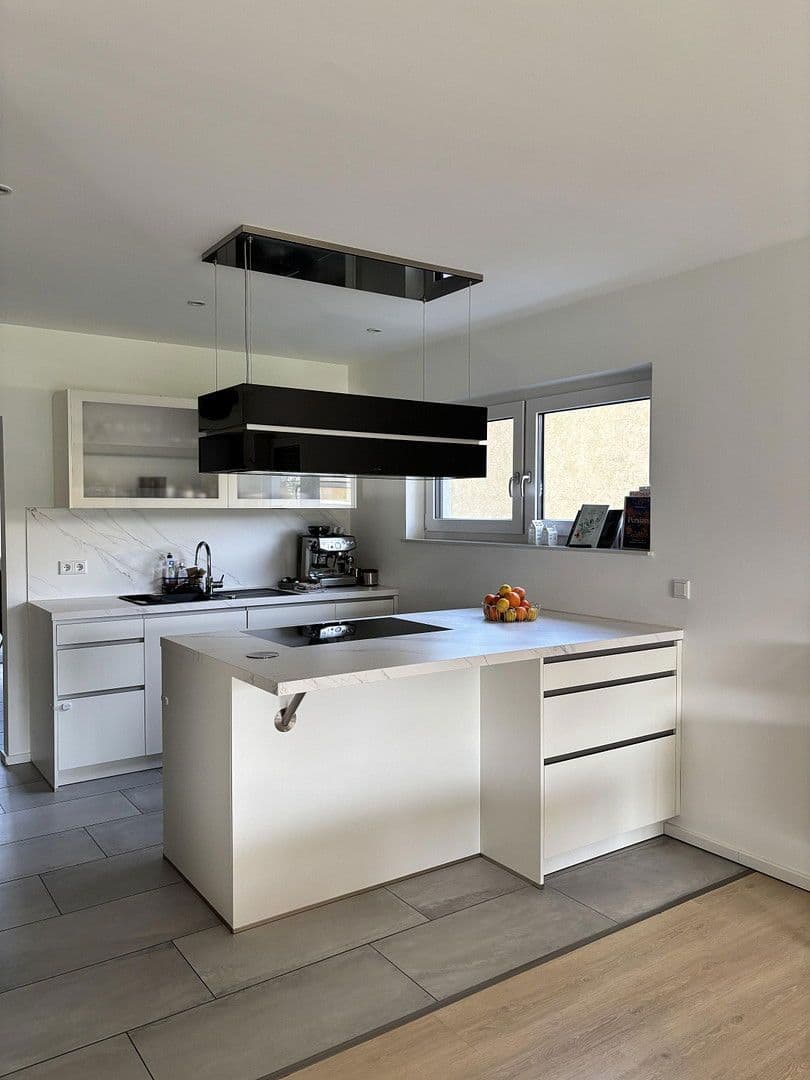 Predaj domu 198 m², pozemek 1.011 m², Heppenheim, Hesensko Predaj domu 198 m², pozemek 1.011 m², Heppenheim, Hesensko