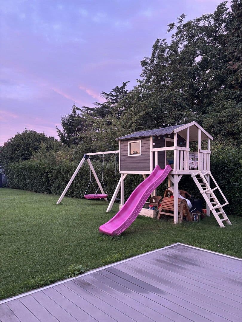 Predaj domu 198 m², pozemek 1.011 m², Heppenheim, Hesensko Predaj domu 198 m², pozemek 1.011 m², Heppenheim, Hesensko