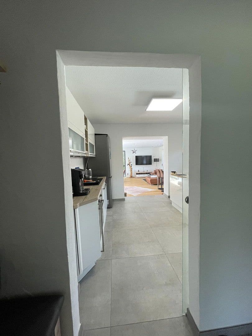 Predaj domu 290 m², pozemek 630 m², Burgthann, Bavorsko Predaj domu 290 m², pozemek 630 m², Burgthann, Bavorsko