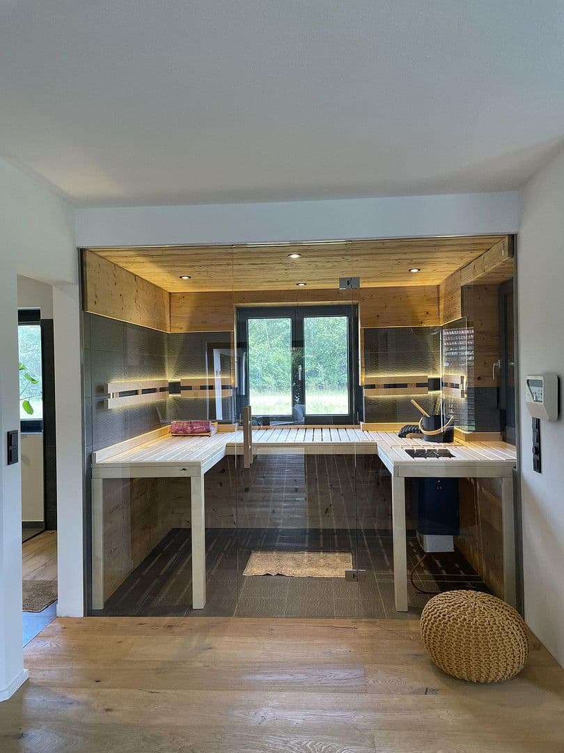 Predaj domu 290 m², pozemek 630 m², Burgthann, Bavorsko Predaj domu 290 m², pozemek 630 m², Burgthann, Bavorsko