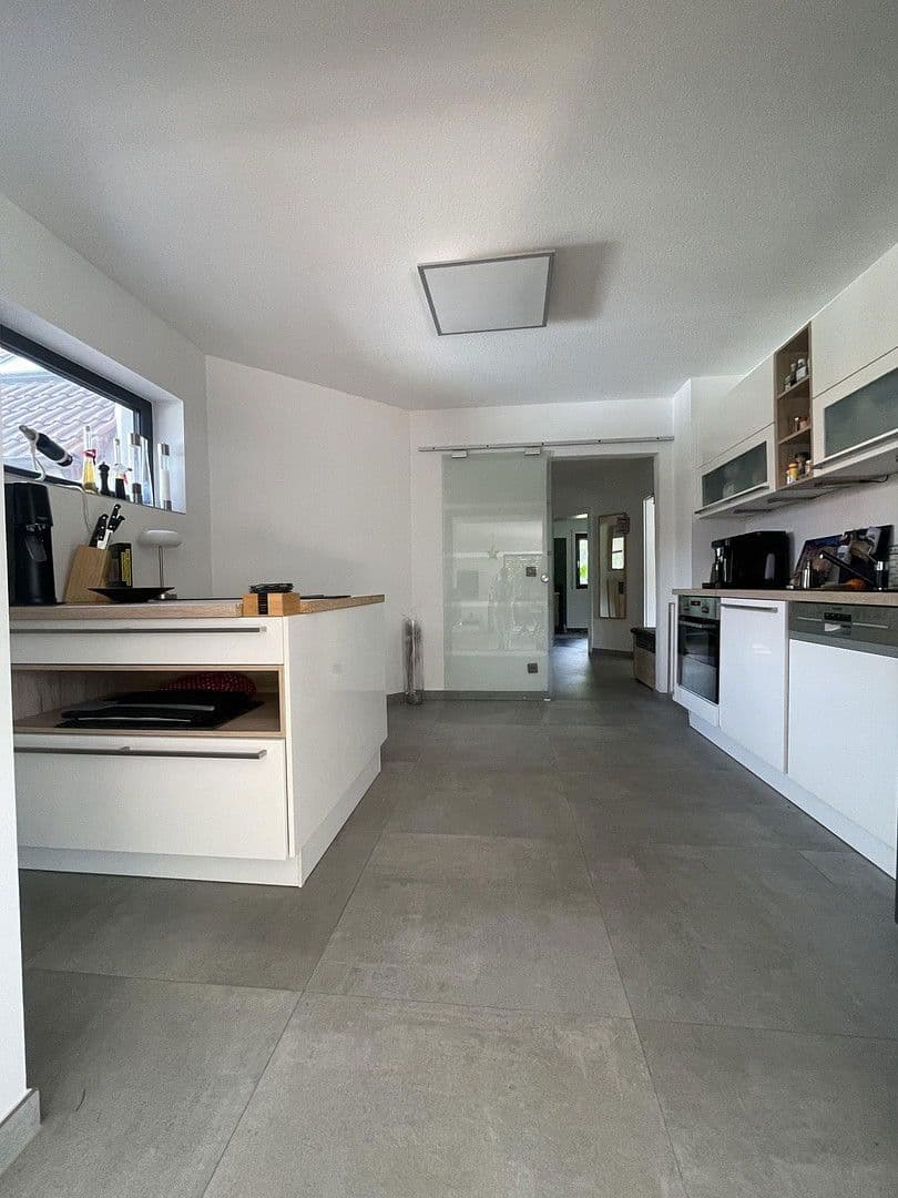 Predaj domu 290 m², pozemek 630 m², Burgthann, Bavorsko Predaj domu 290 m², pozemek 630 m², Burgthann, Bavorsko