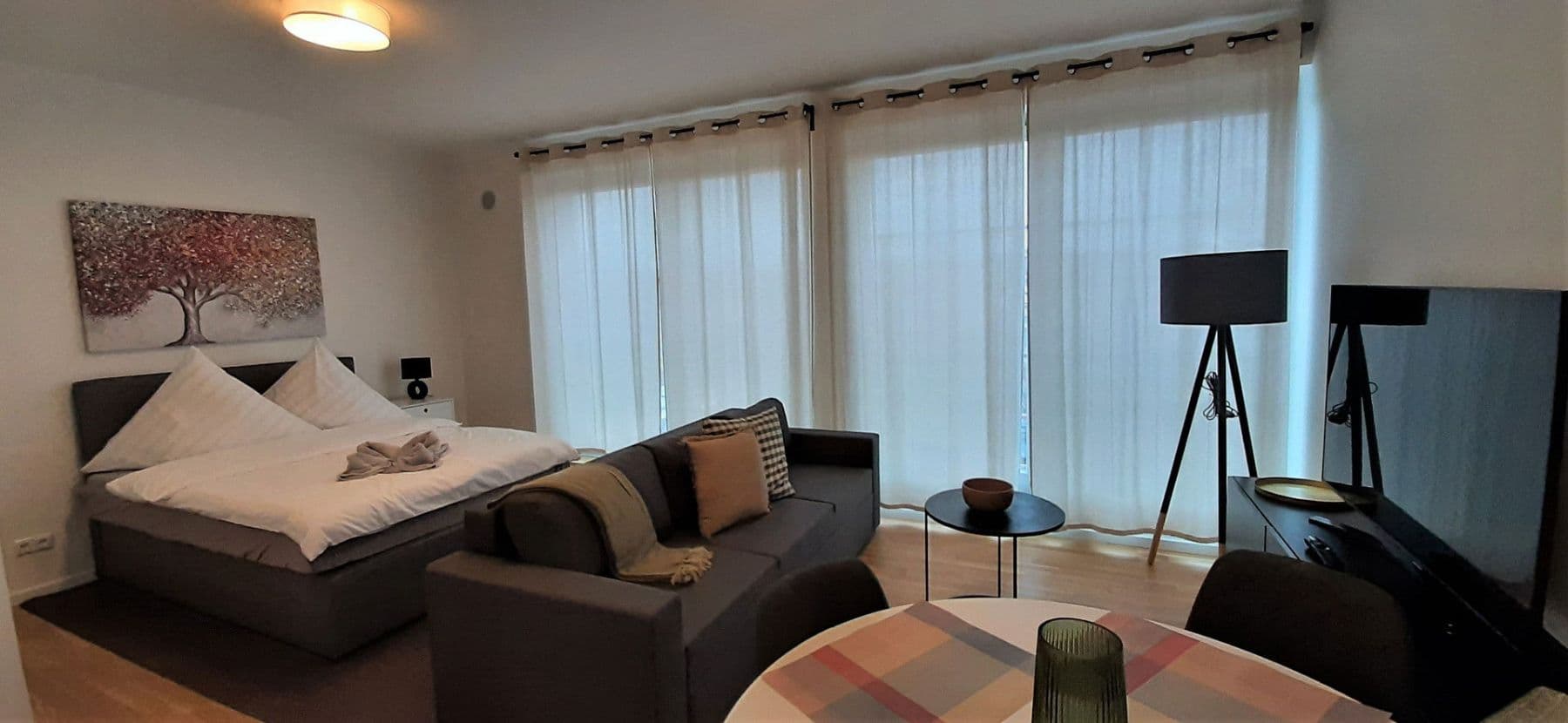 Prenájom bytu 1-izbový 32 m², Berlin, Berlín Prenájom bytu 1-izbový 32 m², Berlin, Berlín