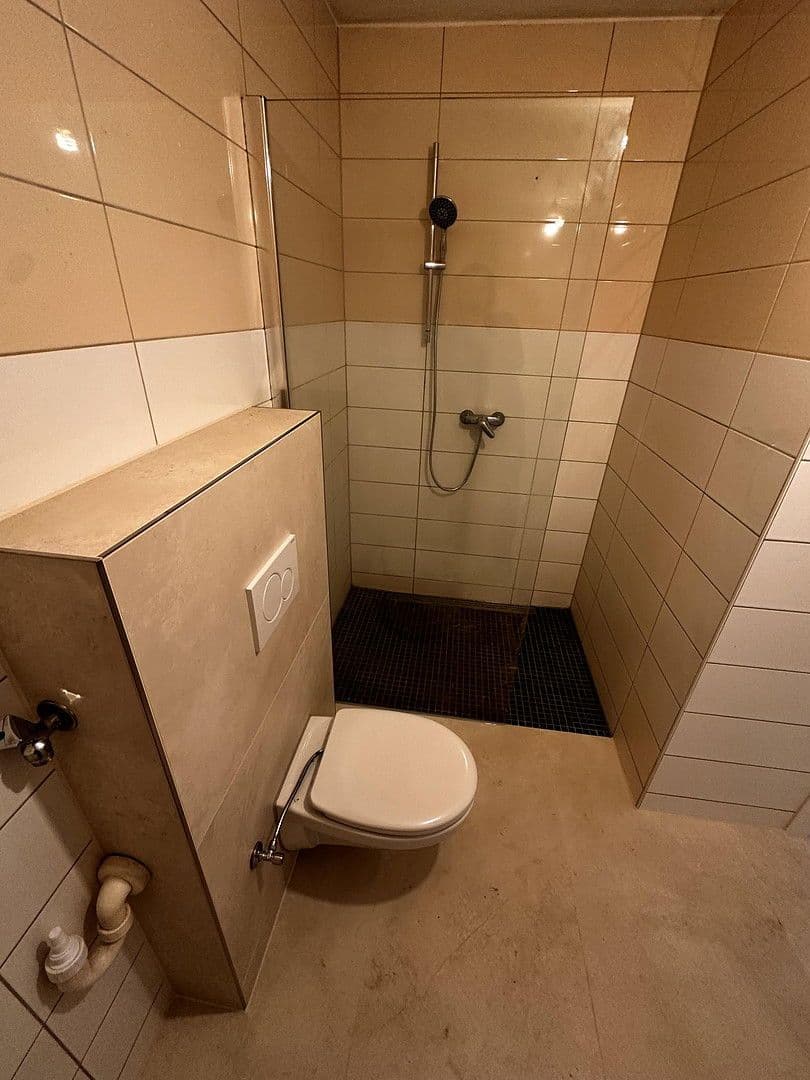 Prenájom bytu 2-izbový 44 m², Rüsselsheim am Main, Hesensko Prenájom bytu 2-izbový 44 m², Rüsselsheim am Main, Hesensko